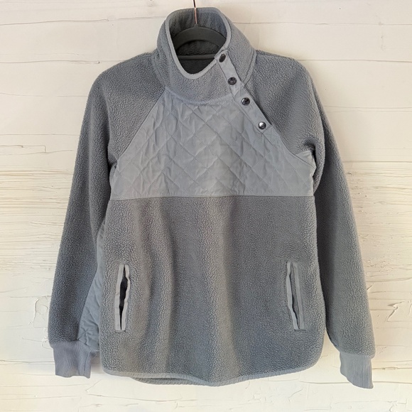 Abercrombie & Fitch | Size Small | Grey Snap Collar Fleece Pullover - Picture 1 of 7